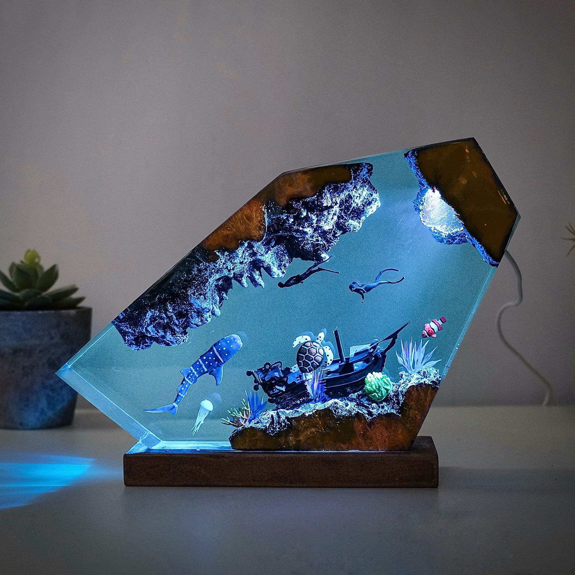 Ocean resin lamps-Sunken boats shark whale and turtles